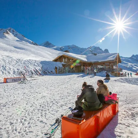 Edelweiss 4 - Happy * Chamonix