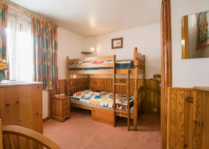 Edelweiss 4 - Happy * Chamonix